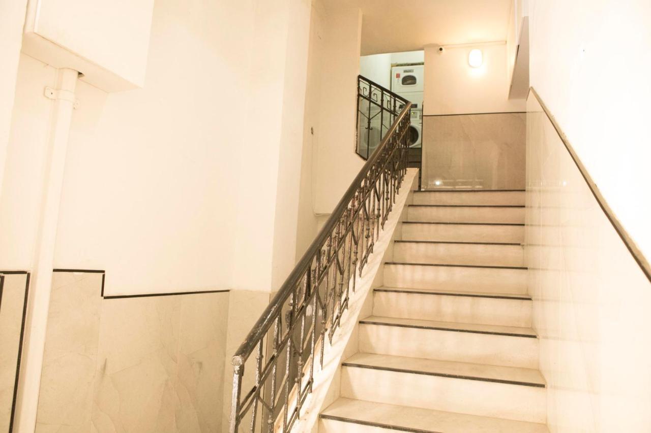 Bauhaus Stylish Apartments - By Bookiz Tel Aviv Ngoại thất bức ảnh
